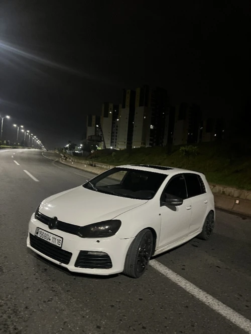 Volkswagen Golf 6 2011 R20