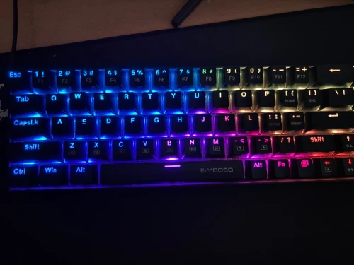 Clavier mécanique gaming E-YOSOO Z686