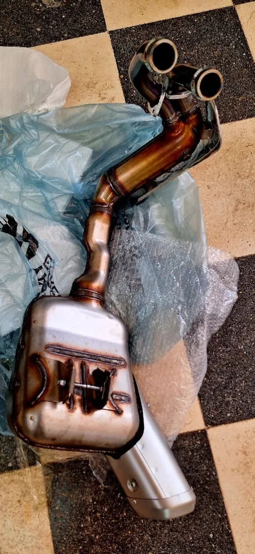 YAMAHA SILENCIEUX MT07 2024