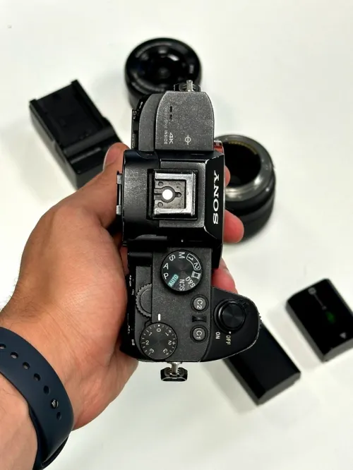 Sony a7iii + 16-50 + 50/1.8