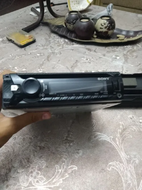 Poste Sony CDX-G1050U