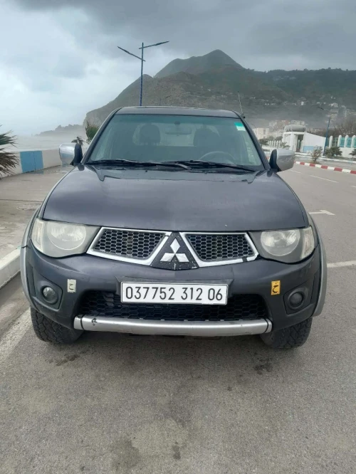 Mitsubishi L200 2012 L200