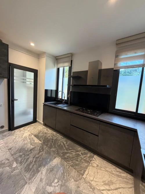 Location Appartement F4 Alger Hydra