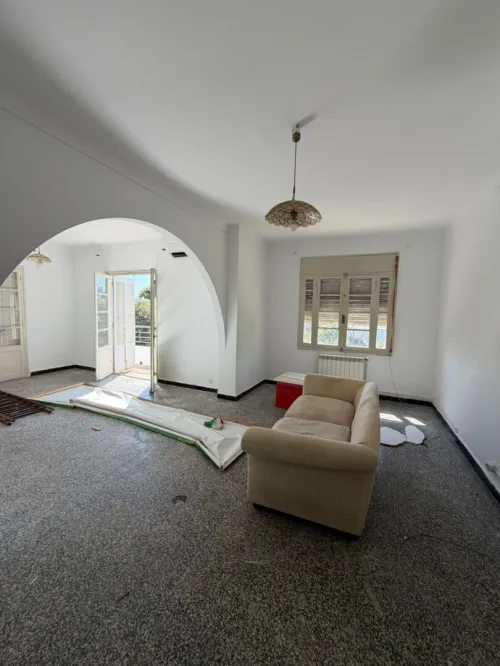 Location Appartement F4 Alger Hydra