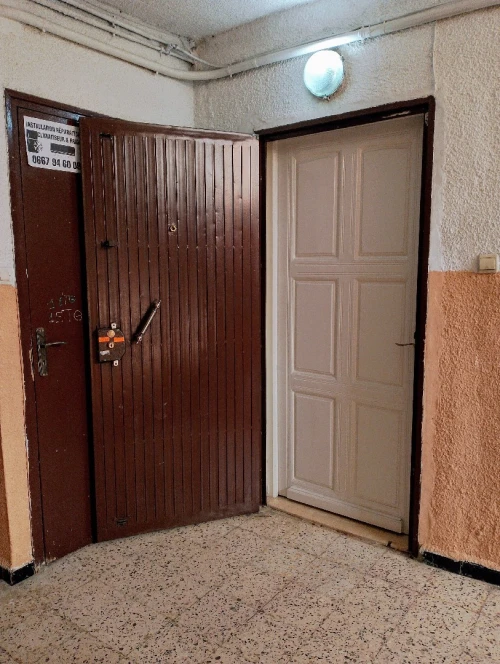 Location vacances Appartement F3 Alger Ain naadja