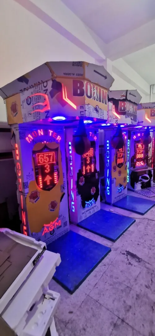 الة الملاكمة و الكيك بوكسينق machine de boxe