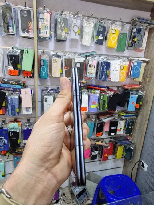 Honor Magic V3 CE avec antichok et chargeur
