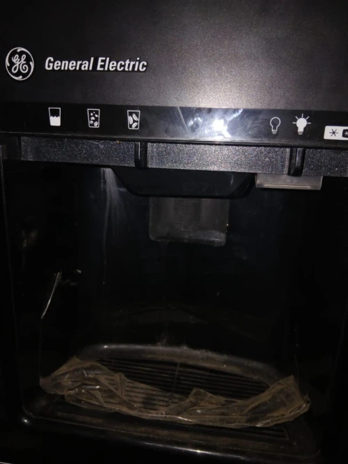 Réfrigérateur Général électrique 1000L