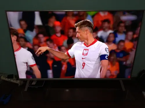 TV LED 4K stream 58P cadre en Aluminium