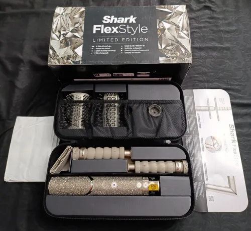 sèche cheveux Shark FlexStyle, l'édition limitée cristaux et diamant