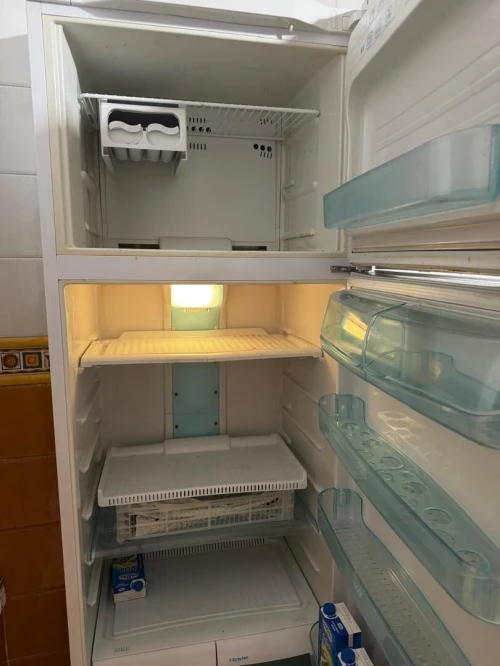 REFRIGIRATEUR