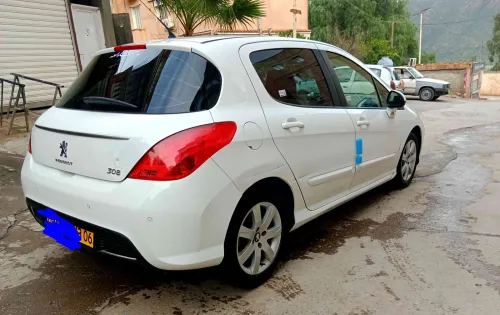 Peugeot 308 2013 
