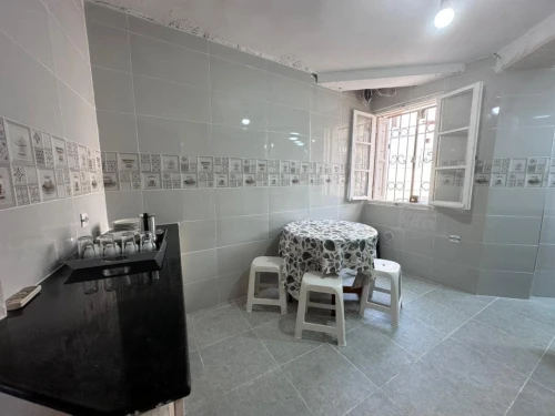 Location vacances Appartement F3 Tipaza Larhat
