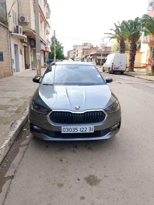 Skoda Fabia 2022 Style (avec toit panoramique)
