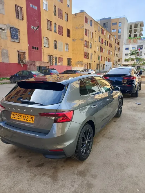 Skoda Fabia 2022 Style (avec toit panoramique)