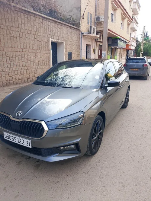 Skoda Fabia 2022 Style (avec toit panoramique)