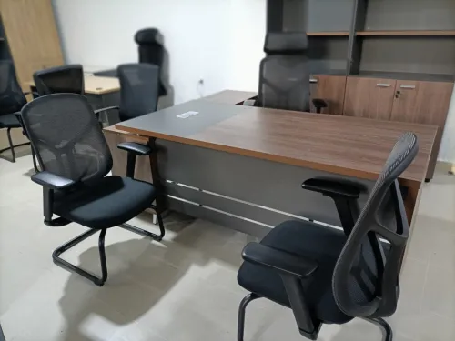 CHAISES OPERATEURS ET VISITEURS  