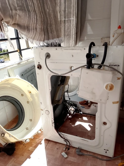 Froid et climatisation Réparateur d'électroménager sur Alger sidi Abdellah