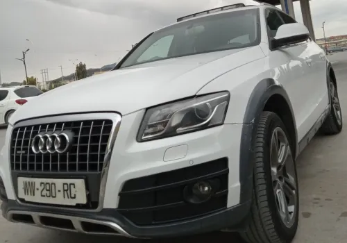 Audi Q5 2013 Off Road