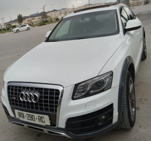 Audi Q5 2013 Off Road