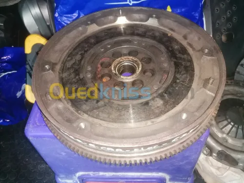 Volent moteur luk