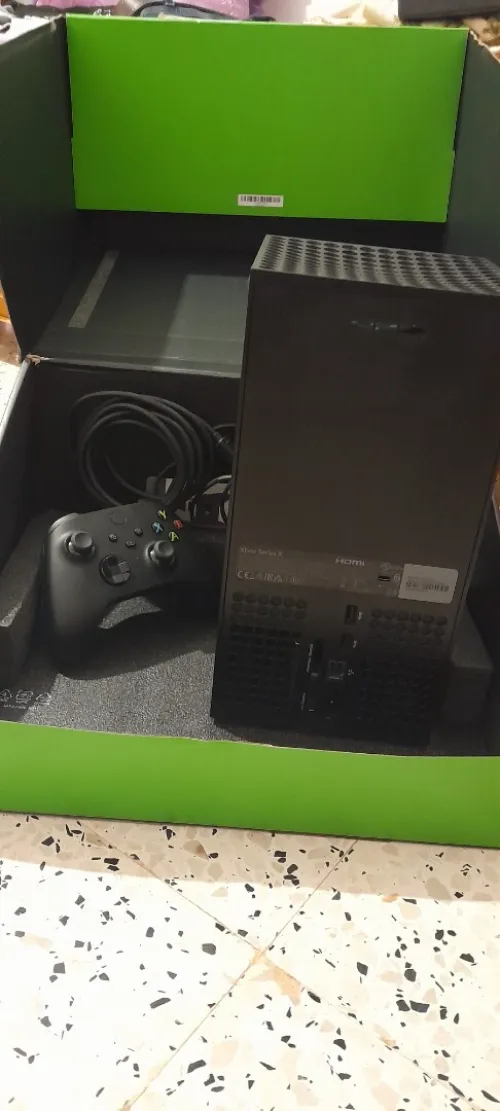 Xbox serie X 1TB/4K 120 FPS