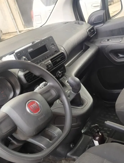 Fiat Doblo 2024 2 place