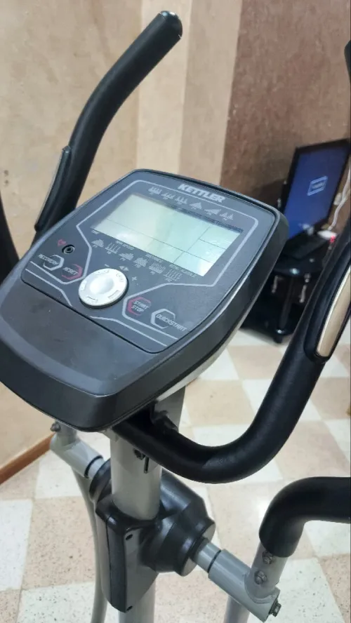 Vélo elliptique kettler axos