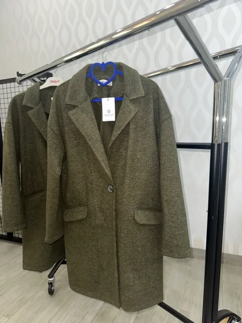 Vêtements femme, en gros