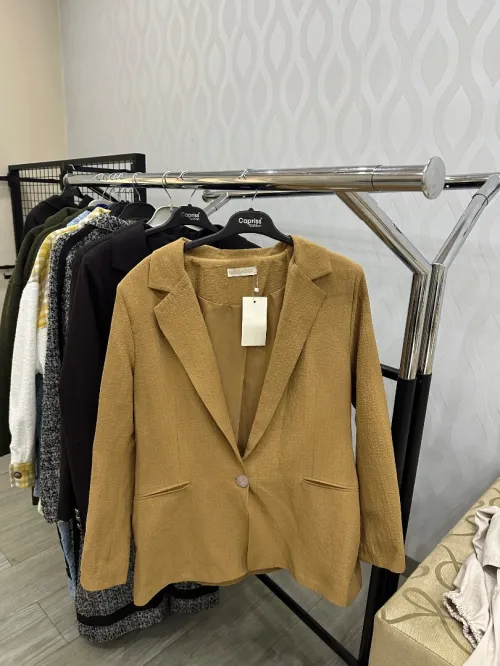 Vêtements femme, en gros