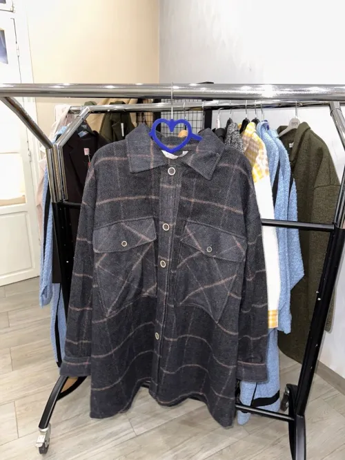 Vêtements femme, en gros