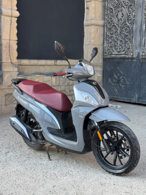 Sym St 200 2024