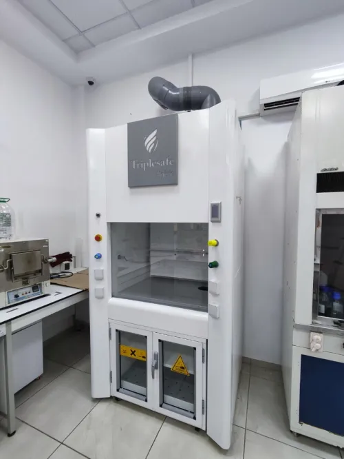 equipements de laboratoire