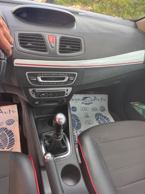 Renault Megane 3 2015 New Play