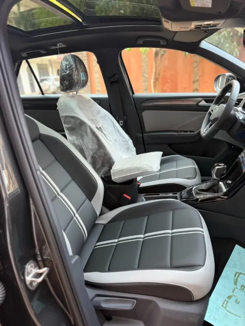 Volkswagen T-Roc 2025 R-Line 