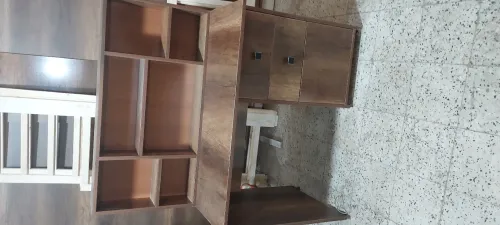 Attelier fabrique couizine équipé et dressing et bereux et chambres à coucher 
