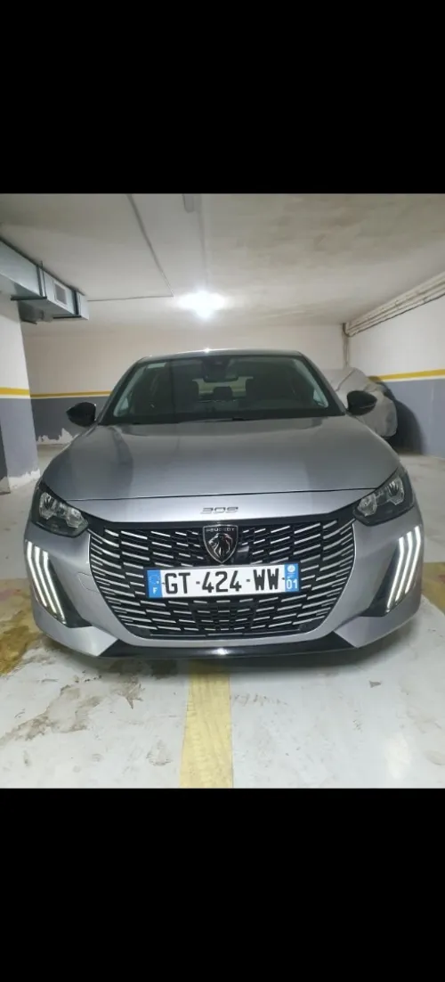 Peugeot 208 2024 Allure Pack