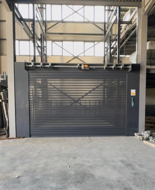 Montecharge marchandise hydraulique fabrication sur mesure - GRAVITY ALGERIE - Interne Ou Externe