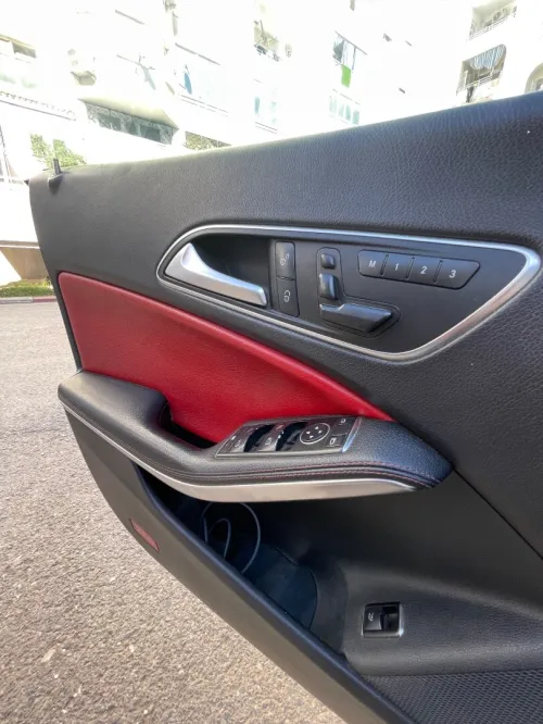 Mercedes CLA 2014 Coupé Exclusif +
