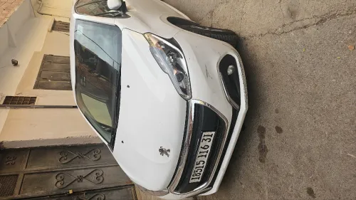 Peugeot 208 2016 Active Facelift