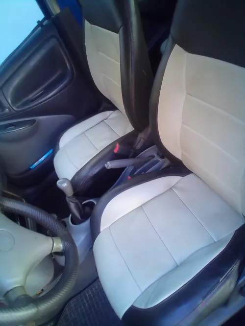Toyota Yaris 2000 Écho