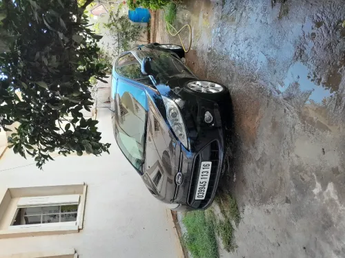 Ford Fiesta 2013 Titanium Sport pack