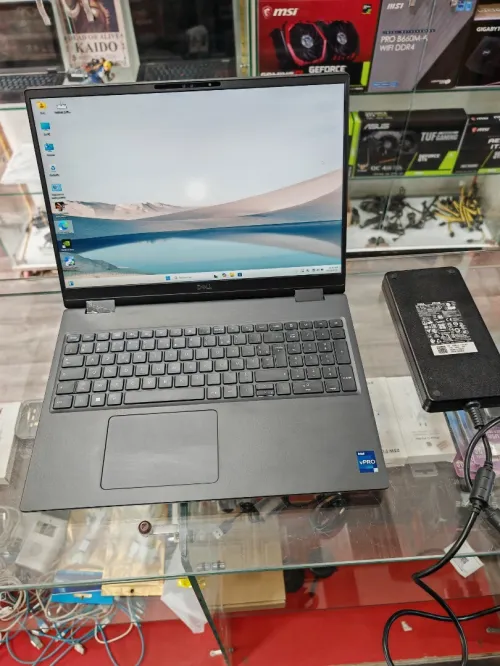 Dell precision 7680 RTX 4090 16GB