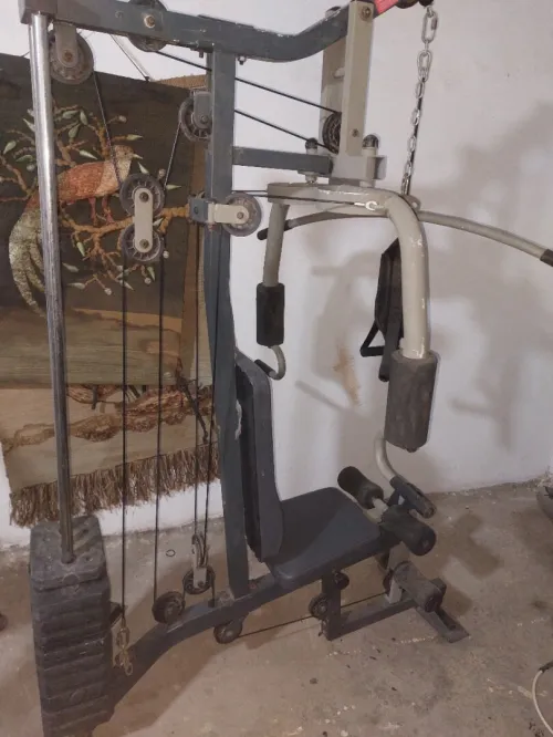 cuivre et décoration et matériel de sport نحاس