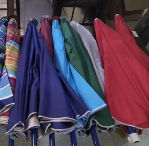 Parasol couleur uni 