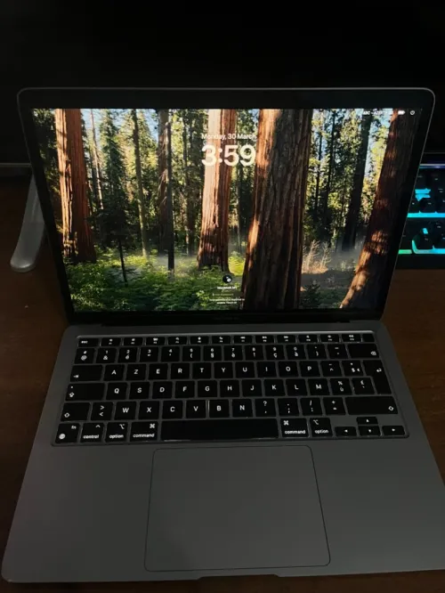 Macbook M1 2020