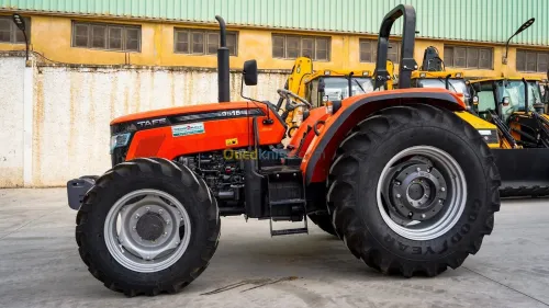 TIRSAM TRACTEUR AGRICOLE TAFE 9515 4WD 2026