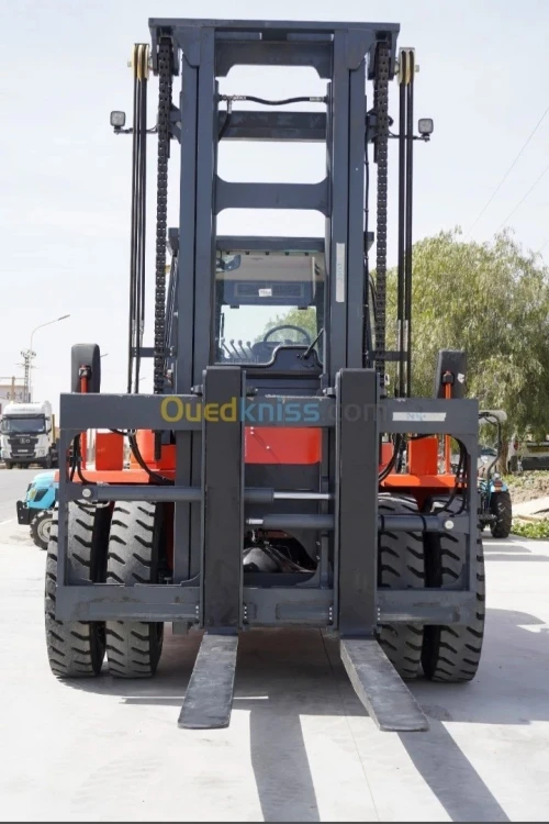 Tirsam CHARIOT ÉLÉVATEUR 16T 4.5 M / 4 MANETTE 2026