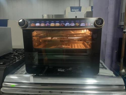 Friteuse Air fryer et Four Digital 12 Functions , 40 Liter et 2800 Watts