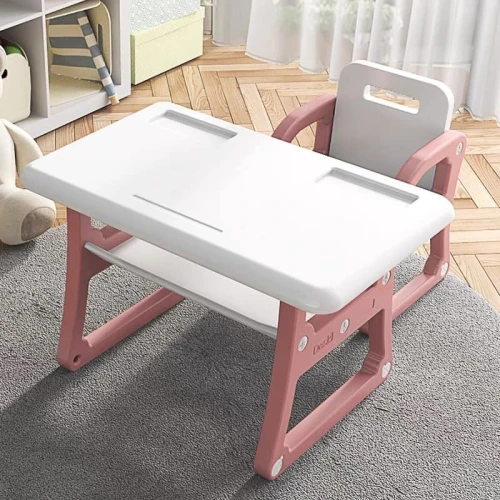 Bureau & Chaise D'Enfant En Plastique